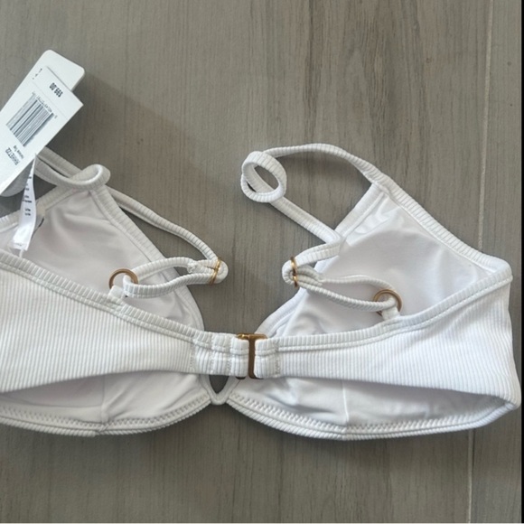 L*Space Ribbed Helena Bikini Top in White Size L - Picture 5 of 6